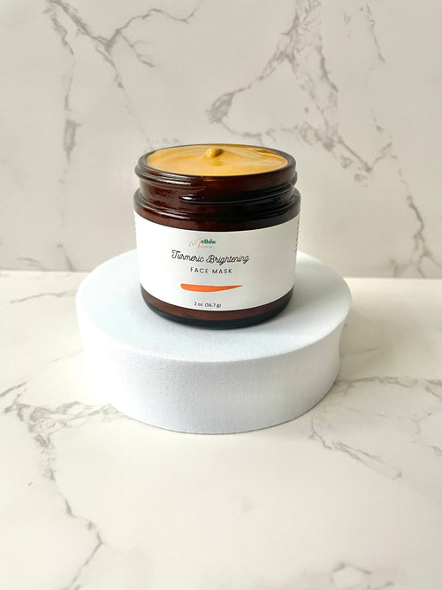 Mascarilla facial iluminadora con cúrcuma y miel de manuka